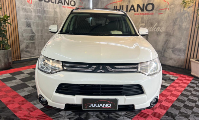 Mitsubishi OUTLANDER GT 3.0 V6 Aut. 2015 Flex - 07 Lugares-16