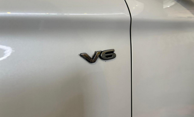 Mitsubishi OUTLANDER GT 3.0 V6 Aut. 2015 Flex - 07 Lugares-15
