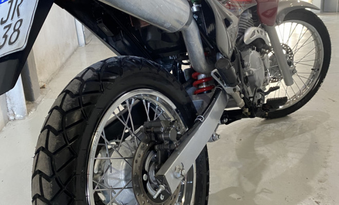 HONDA NX-4 FALCON 400 2001-0