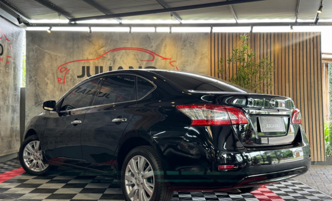 Nissan Sentra SL 2.0/ 2.0 Flex Fuel 16V Aut. 2016 Flex-2