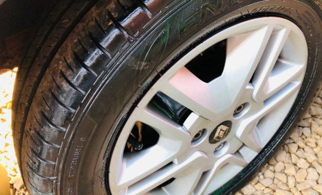 Renault KWID Zen 1.0 Flex 12V 5p Mec. 2018 Flex-18