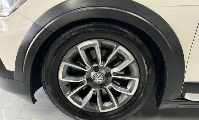 VW - VolksWagen Saveiro CROSS 1.6 T.Flex 16V CD 2017 Flex-8