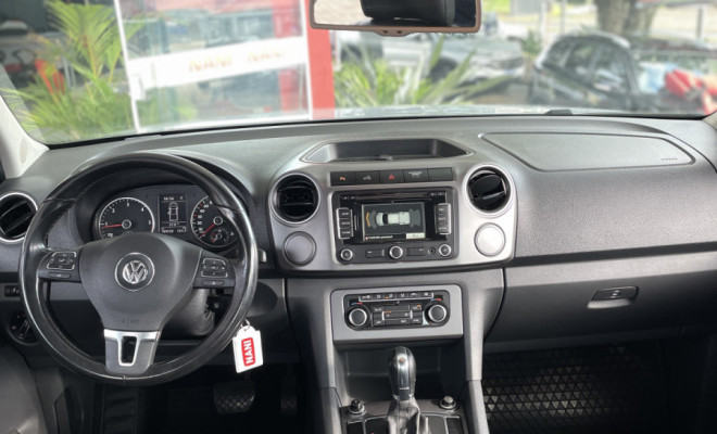 VW - VolksWagen AMAROK High.CD 2.0 16V TDI 4x4 Dies. Aut 2014 Diesel-7