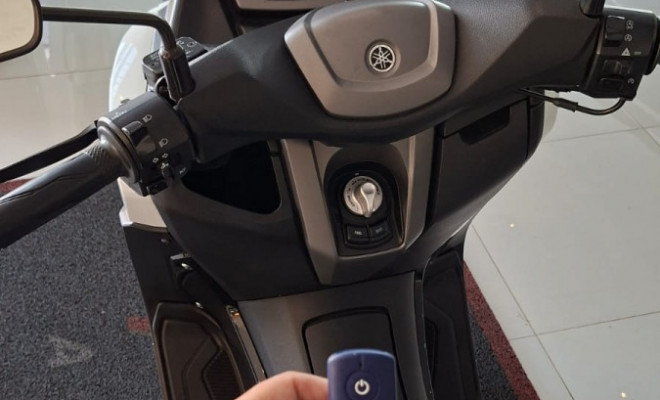 YAMAHA NMAX 160 2022 Gasolina-5
