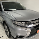 Mitsubishi OUTLANDER 2.0 C/ Teto Aut 2017-1