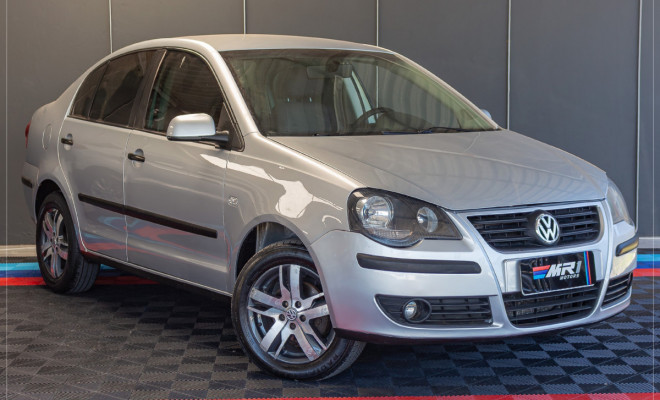 VW - VolksWagen Polo Sed. COMFORT. 1.6 Mi Tot. Flex 8v 2008 Flex