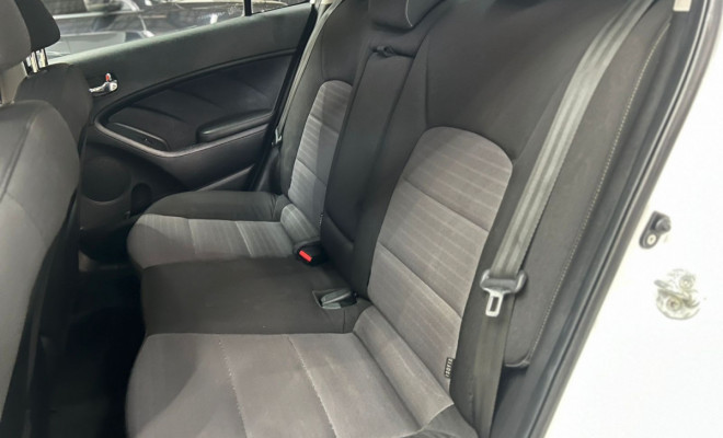 Kia Motors Cerato 1.6 16V  Flex  Aut. 2018 Flex-9