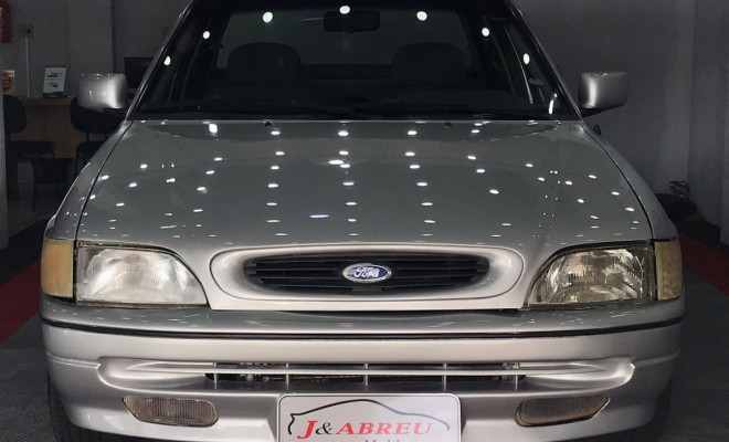 Ford Verona S 2.0i 4p 1996 Gasolina-4