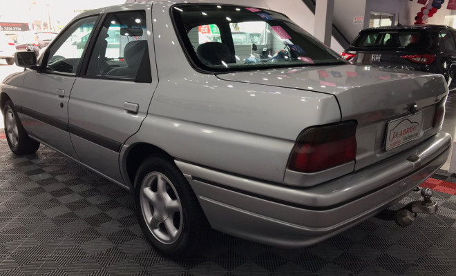 Ford Verona S 2.0i 4p 1996 Gasolina-2