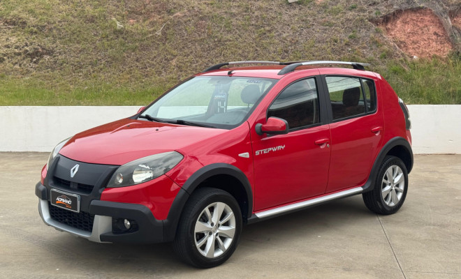 SANDERO STEPWAY 1.6 2014-13