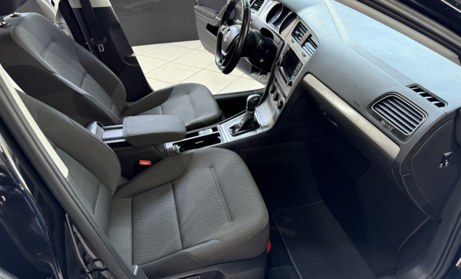 VW - VolksWagen Golf Comfortline 1.4 TSI 140cv Aut. 2014 Flex-1