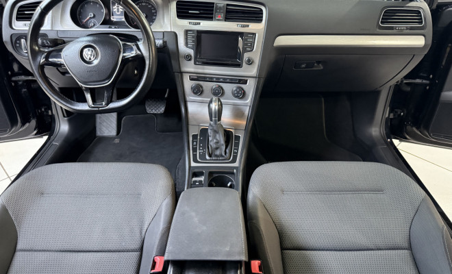 VW - VolksWagen Golf Comfortline 1.4 TSI 140cv Aut. 2014 Flex-2