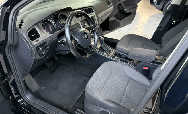 VW - VolksWagen Golf Comfortline 1.4 TSI 140cv Aut. 2014 Flex-6