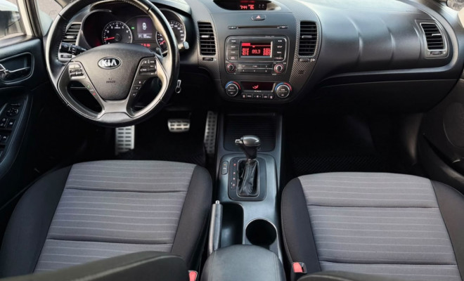 Kia Motors Cerato 1.6 16V  Flex  Aut. 2015 Flex-10
