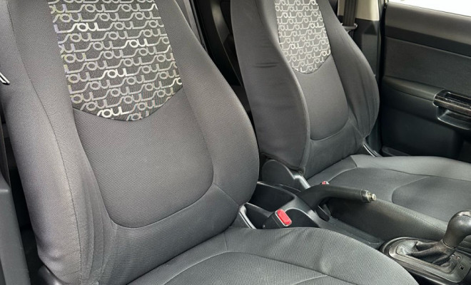 Kia Motors SOUL 1.6/ 1.6 16V FLEX Aut. 2011-9