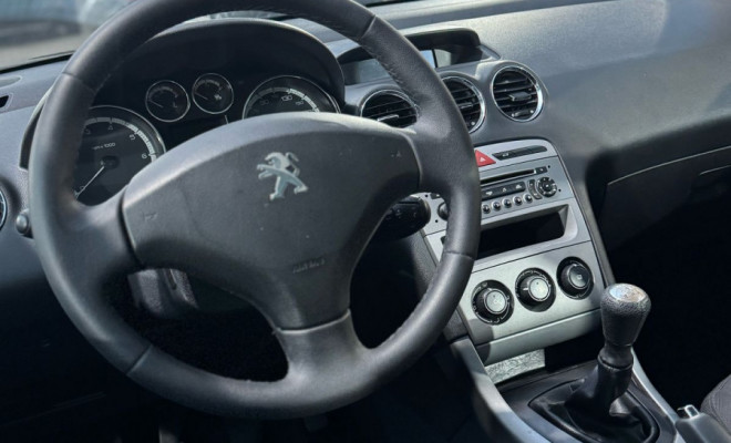 Peugeot 308 Active 1.6 Flex 16V 5p mec. 2014 Flex-8