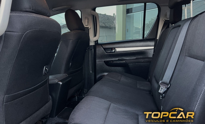 Toyota Hilux CD SR 4x4 2.8 TDI Diesel Aut. 2019 Diesel-7