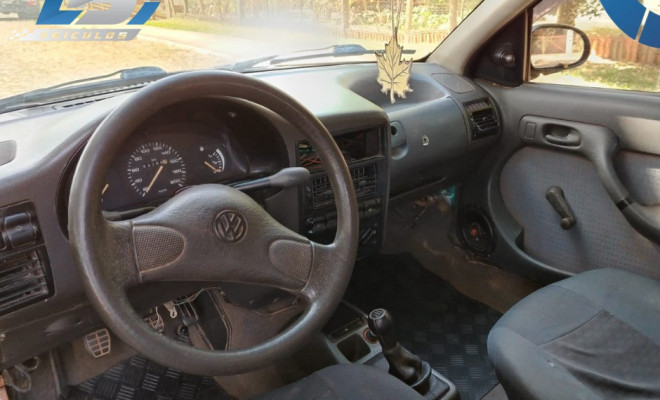 VW - VolksWagen Gol 1000 (modelo antigo) 1996 Gasolina-3