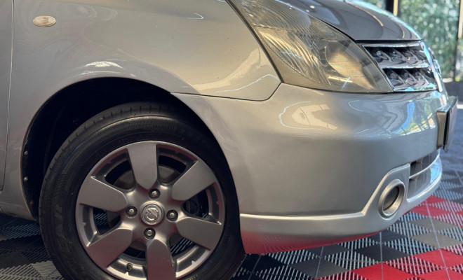 Nissan LIVINA SL 1.8 16V Flex Fuel Aut. 2010 Flex-11