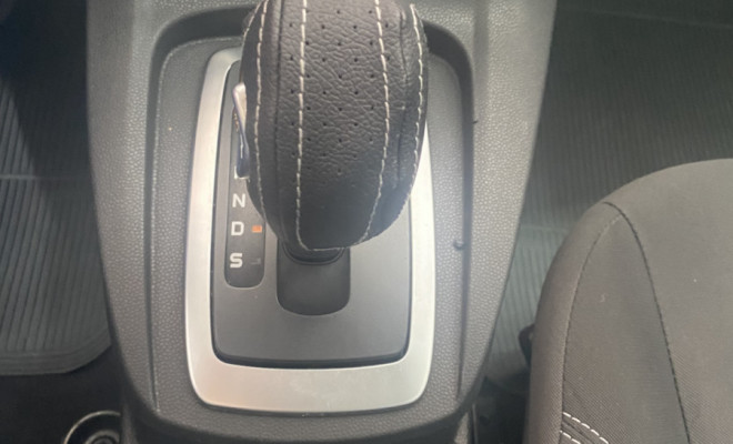Ford Fiesta 1.6 16V Flex Aut. 5p 2015 Flex-12