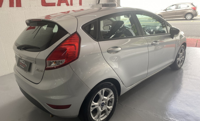 Ford Fiesta 1.6 16V Flex Aut. 5p 2015 Flex-2