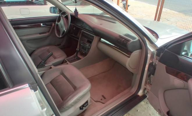 Audi A6 2.8 1995 Gasolina-3