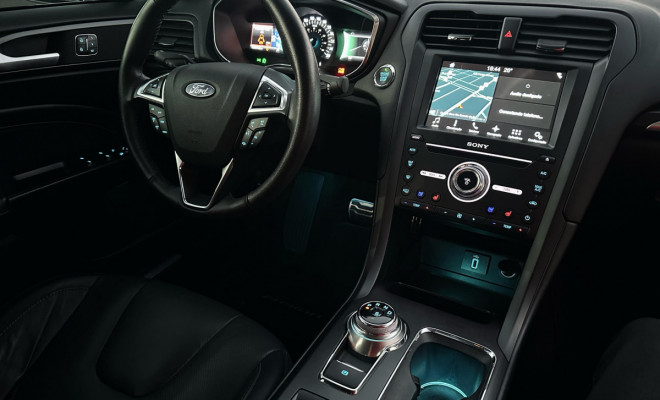 Ford Fusion Titanium 2.0 GTDI Eco. Fwd Aut. 2017 Flex-6