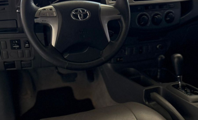 Toyota Hilux CD SRV D4-D 4x4 3.0 TDI Diesel Aut 2013 Gasolina-17