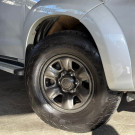 Toyota Hilux CD SRV D4-D 4x4 3.0 TDI Diesel Aut 2013 Gasolina-9