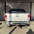 Toyota Hilux CD SRV D4-D 4x4 3.0 TDI Diesel Aut 2013 Gasolina-2