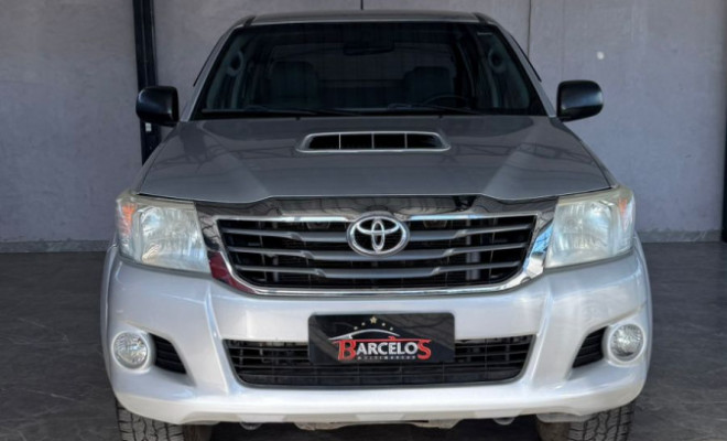 Toyota Hilux CD SRV D4-D 4x4 3.0 TDI Diesel Aut 2013 Gasolina-1