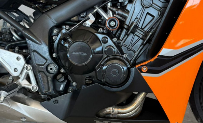 HONDA CBR 650F 2019 Gasolina-12