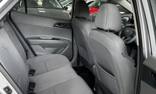 Hyundai HB20S Comfort Plus 1.0 Flex 12V Mec. 2024 Flex-9