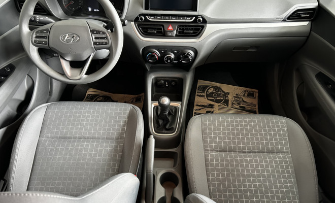 Hyundai HB20S Comfort Plus 1.0 Flex 12V Mec. 2024 Flex-8