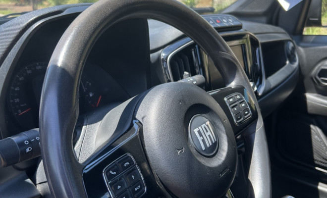 Fiat Strada Freedom 1.3 Flex 8V  CS Plus 2022 Flex-10