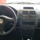 VW - VolksWagen Polo Sedan 1.6 Mi 101cv 8V 4p 2004 Gasolina-5