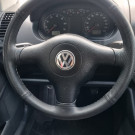 VW - VolksWagen Polo Sedan 1.6 Mi 101cv 8V 4p 2004 Gasolina-4