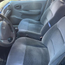 Renault Megane Sedan RXE/ Privilège 2.0 16V Mec 2006 Gasolina-2