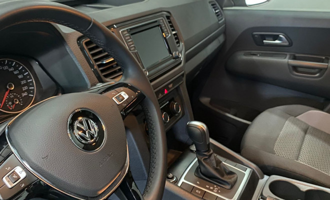 VW - Volkswagen AMAROK Comfortline. 3.0 V6 TDI 4x4 Dies. Aut. 2023-4
