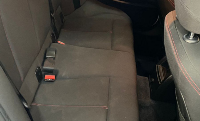 BMW 118iA Full 1.6 TB 16V 170cv 5p 2014 Gasolina-5