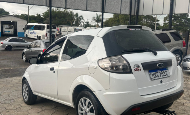 Ford Ka 1.0 8V/1.0 8V ST Flex 3p 2012 Flex-4