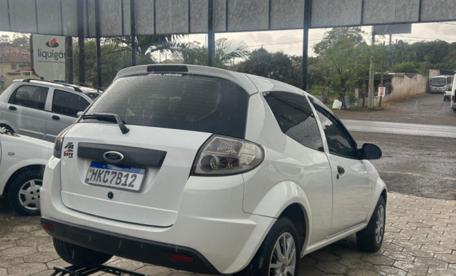 Ford Ka 1.0 8V/1.0 8V ST Flex 3p 2012 Flex-2