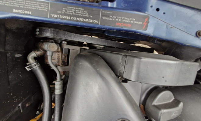 VW - VolksWagen Gol 1.8 Mi 4p 2000 Gasolina-19