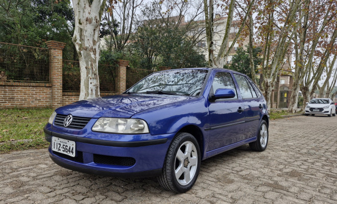 VW - VolksWagen Gol 1.8 Mi 4p 2000 Gasolina-0