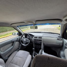 VW - VolksWagen Gol 1.8 Mi 4p 2000 Gasolina