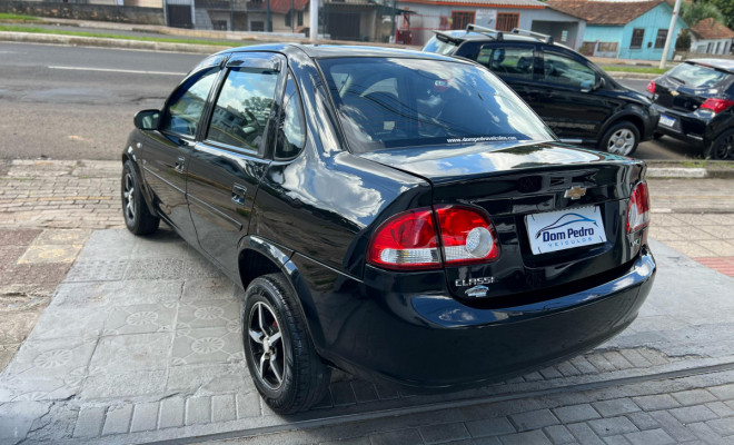 GM - Chevrolet Classic Life/LS 1.0 VHC FlexP. 4p 2012 Flex-1