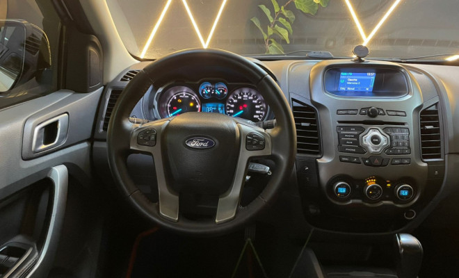 Ford Ranger XLT 3.2 20V 4x4 CD Aut. 2015 Diesel  LIFT DE SUSPENSÃO SNORKEL-5