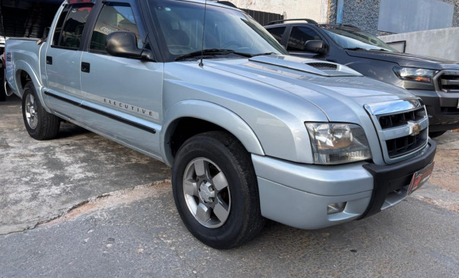 GM - Chevrolet S10 P-Up Executive 2.4 MPFI F.Power CD 2011 Flex-2