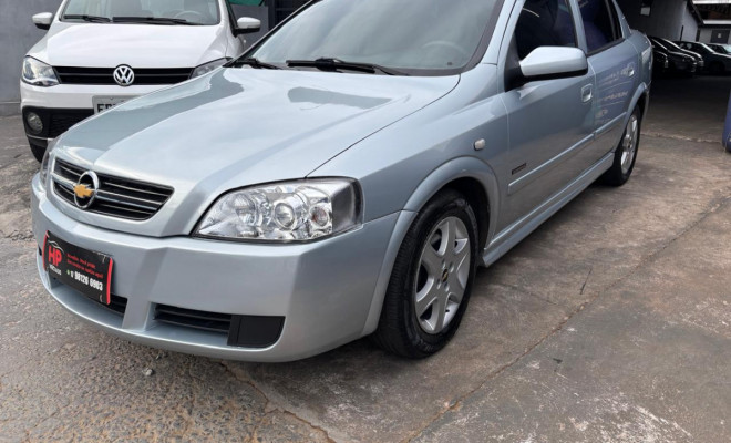GM - Chevrolet Astra Sed.Advan. 2.0 8V MPFI FlexP. Aut. 2009 Flex