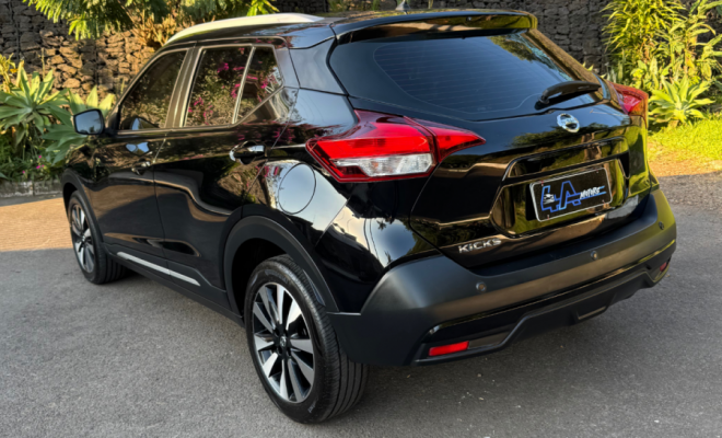 Nissan KICKS SV 1.6 16V FlexStar 5p Aut. 2017 Flex-9